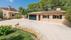Exterior - Es Cocons - Villa With Private Pool In Sineu (Sineu, Illes Balears)