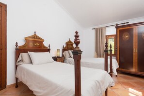 3 bedrooms