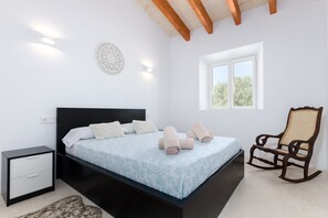 4 عدّة غرف نوم