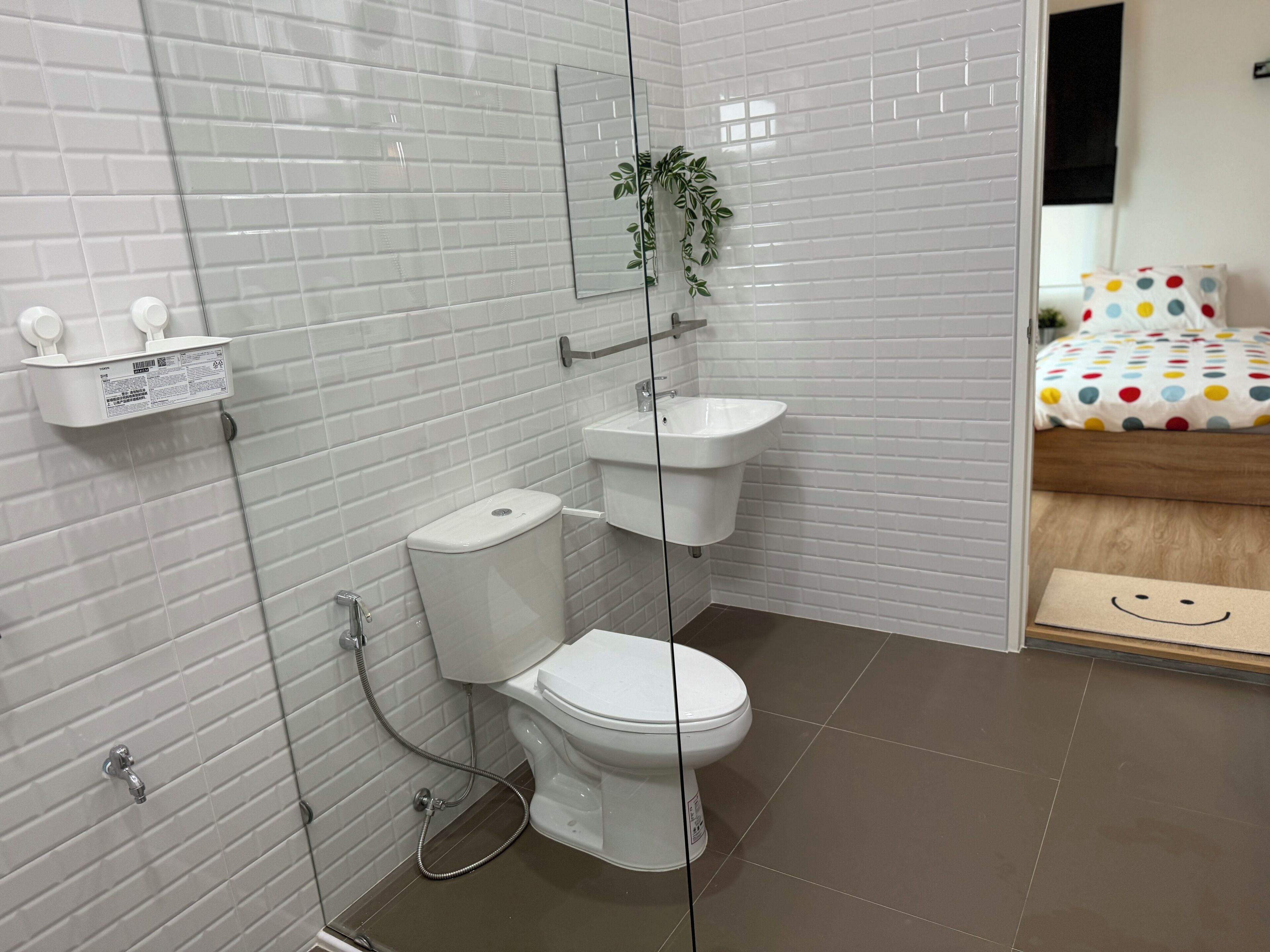 Dusche, Haartrockner, Bidet, Handtücher