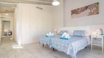 3 slaapkamers, een strijkplank/strijkijzer