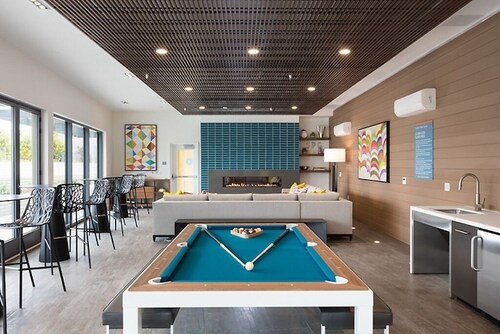 Modern Lux 1-Bedroom Chock-Full of Amenities. Caltrain & SFO < 10mins