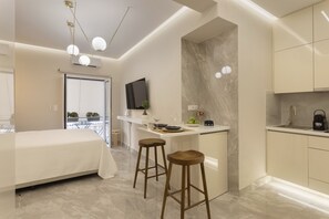 1 bedroom, in-room safe, iron/ironing board, free WiFi - Millerou16-18·Elegant minimal studio in Kerameikos (Athens)