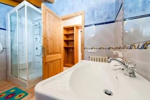 Douche, bidet