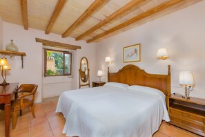 4 bedrooms