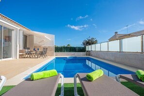 Pool - Domus Genti - Villa With Private Pool. Free Wifi (Son Serra De Marina, Illes Balears)