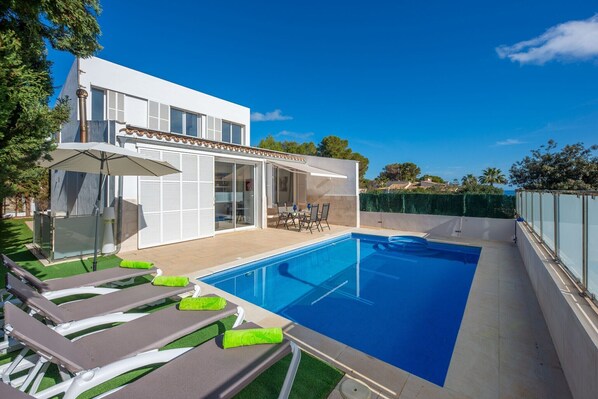 Pool - Domus Genti - Villa With Private Pool. Free Wifi (Son Serra De Marina, Illes Balears)