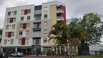 Apartment, 1 Bedroom, Accessible, City View | Exterior