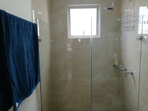 Apartment, 1 Bedroom, Accessible, City View | Bathroom - Lonova501 By Relajao in Popayán (Popayán)