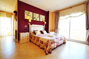 5 bedrooms