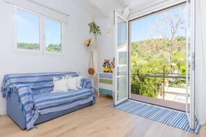 TV - Casa Gema - Villa With Private Pool In Selva (, Illes Balears)