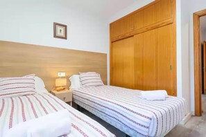 4 bedrooms