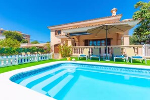 Pool - Magdalena Gomila Marimon (llac Blau) - Villa (, Illes Balears)