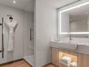 Hair dryer, towels