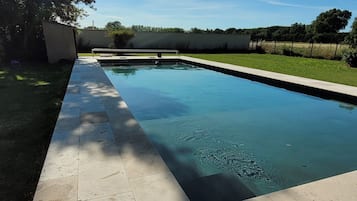 Piscine extérieure