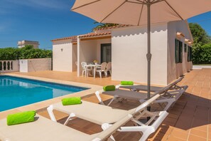 Pool - Villa Marina (cala En Porter) - Apartment (Cala En Porter (alayor), Illes Balears)