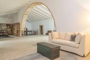 Interior - Josep Sanxo De La Jordana 12 - Villa With Pool (ArtÀ, Illes Balears)