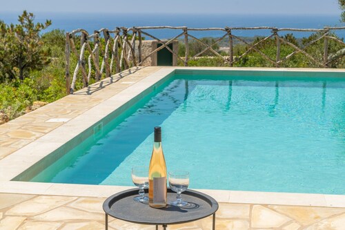 Talaia D'artrutx - Villa With Private Pool