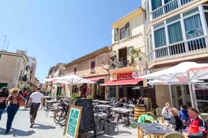 Outdoor dining - S'aresta Den Rumbet - Villa With Private Pool (Llucmajor, Illes Balears)