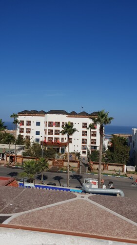 Beautiful apartment in oualidia near the beach and edEden rouh castle  