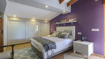 3 bedrooms