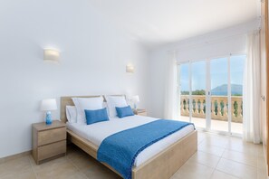 4 Schlafzimmer