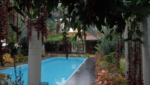Piscine extérieure