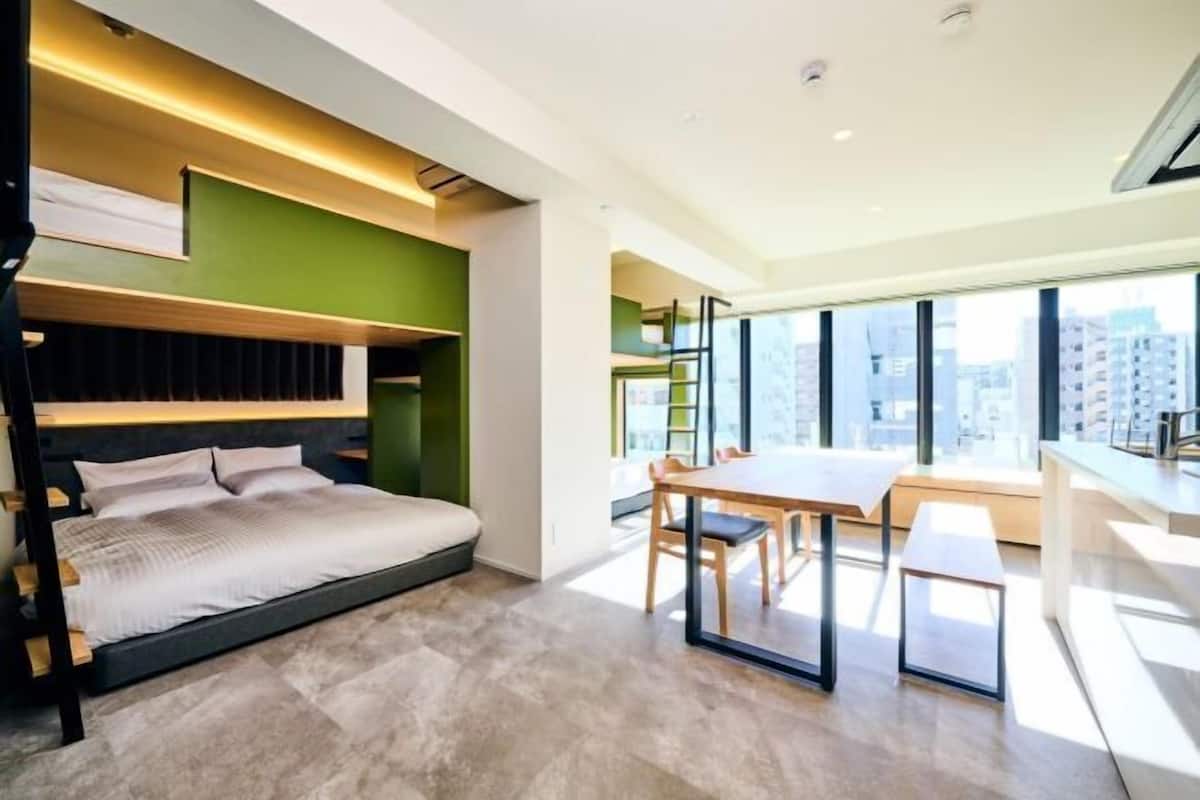 1 slaapkamer, luxe beddengoed, een kluis op de kamer