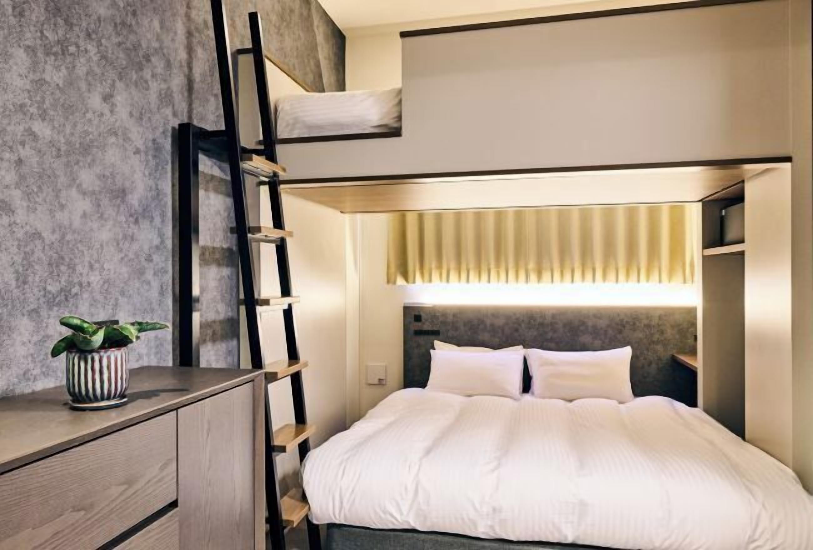 1 Schlafzimmer, hochwertige Bettwaren, Zimmersafe, Verdunkelungsvorhänge