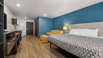 Standard Room, 1 King Bed, Non Smoking