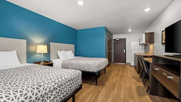 Habitación estándar, 2 camas de matrimonio, no fumadores | Wifi gratis