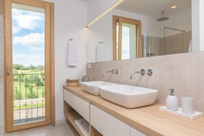 Shower - Can Mosca - Villa With Private Pool. Free Wifi (, Illes Balears)