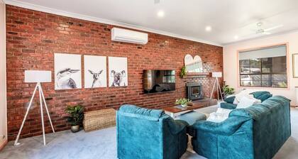 Family Beach House Near Barwon River & Beaches