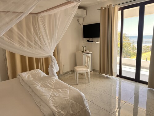 Beach front Hotel rooms