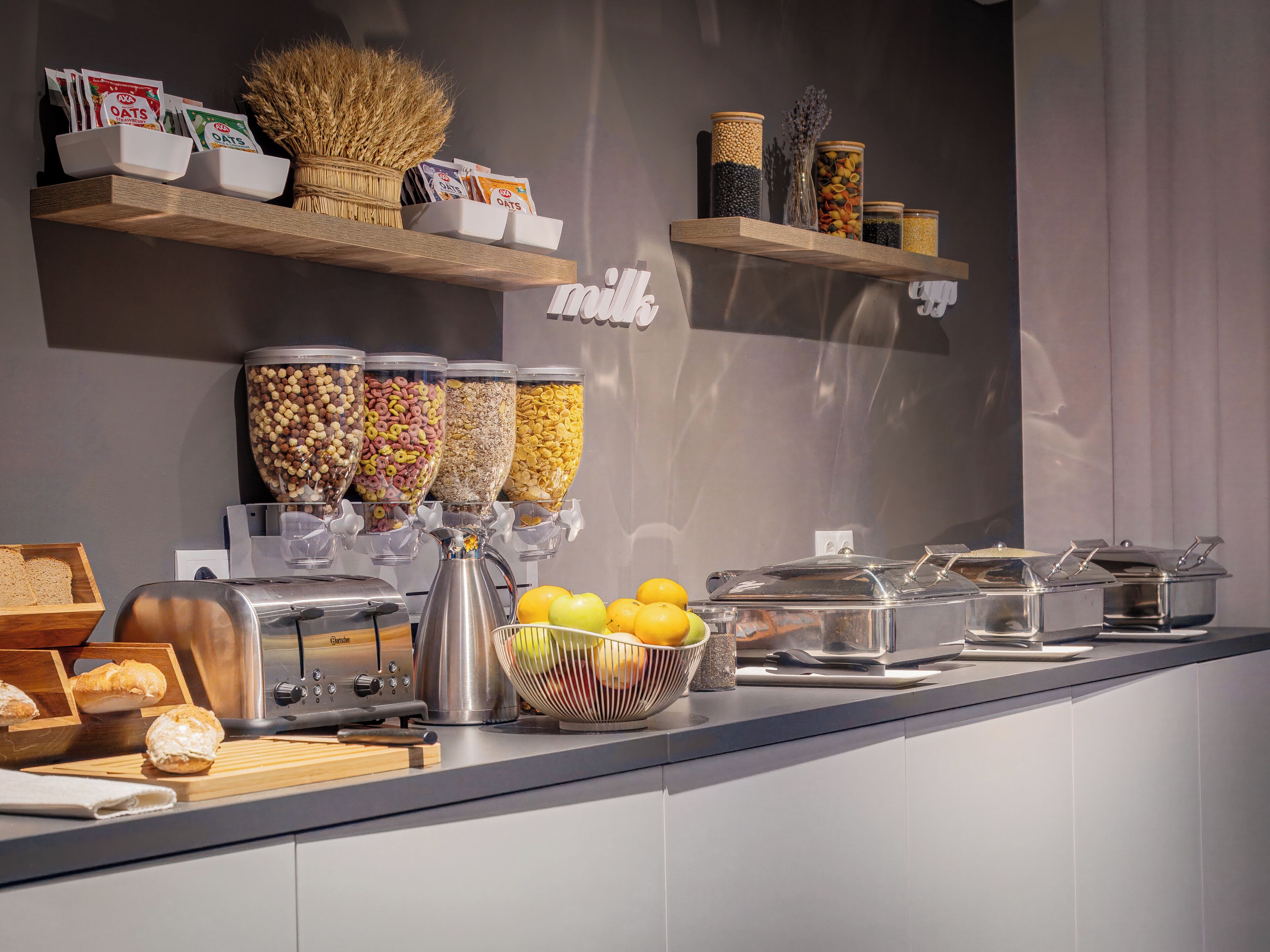 Desayuno buffet todos los días (con cargo)