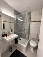 Double or Twin Room, Balcony, River View | Bathroom | Shower, hair dryer, towels, shampoo
