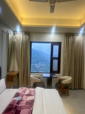 Room - The Grand View (Baijnath)