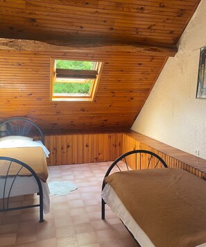 Spa - Chamber for young farmers  (Benais)