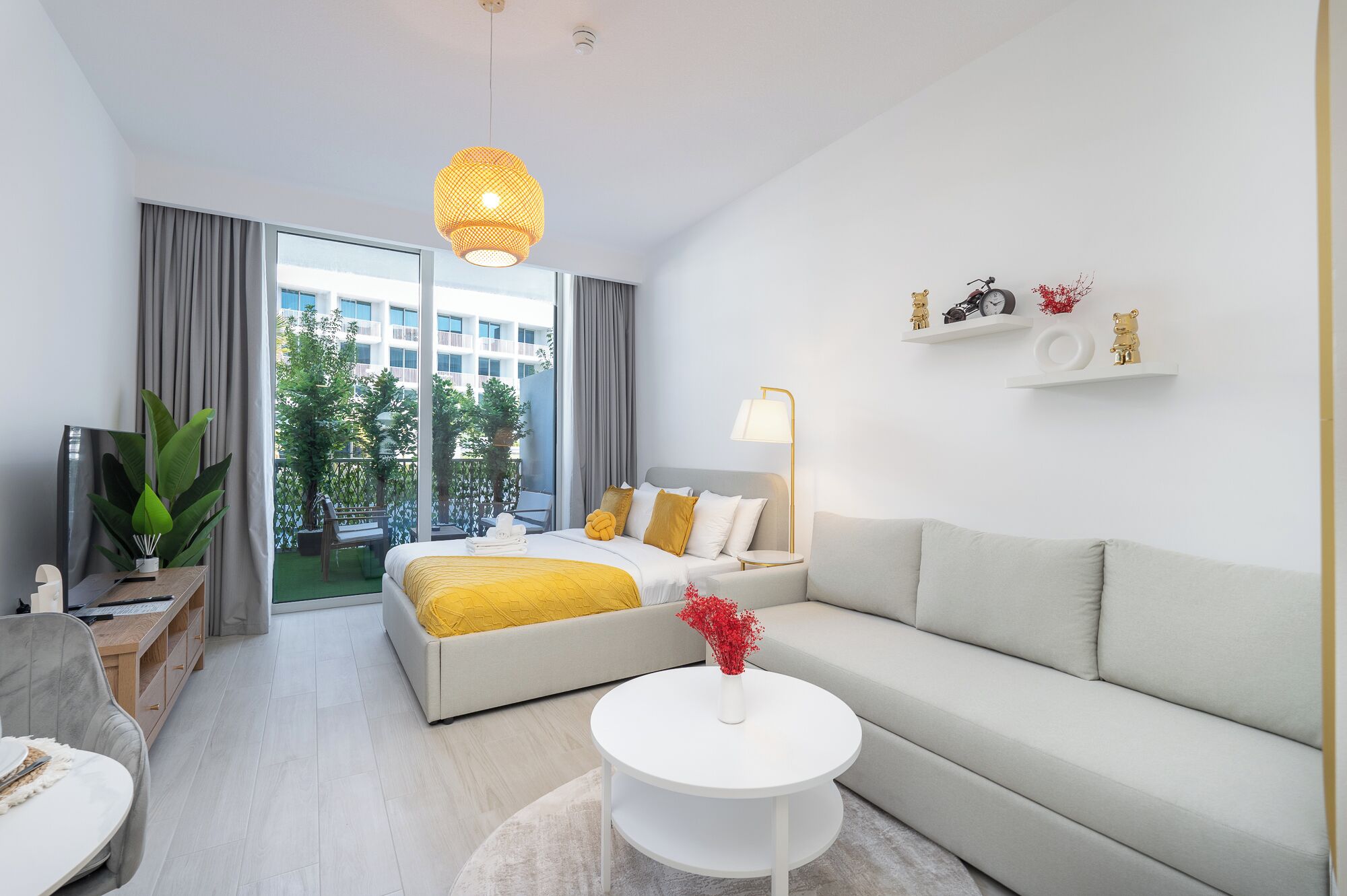 Classic Studio, Balcony | Desk, iron/ironing board, free WiFi