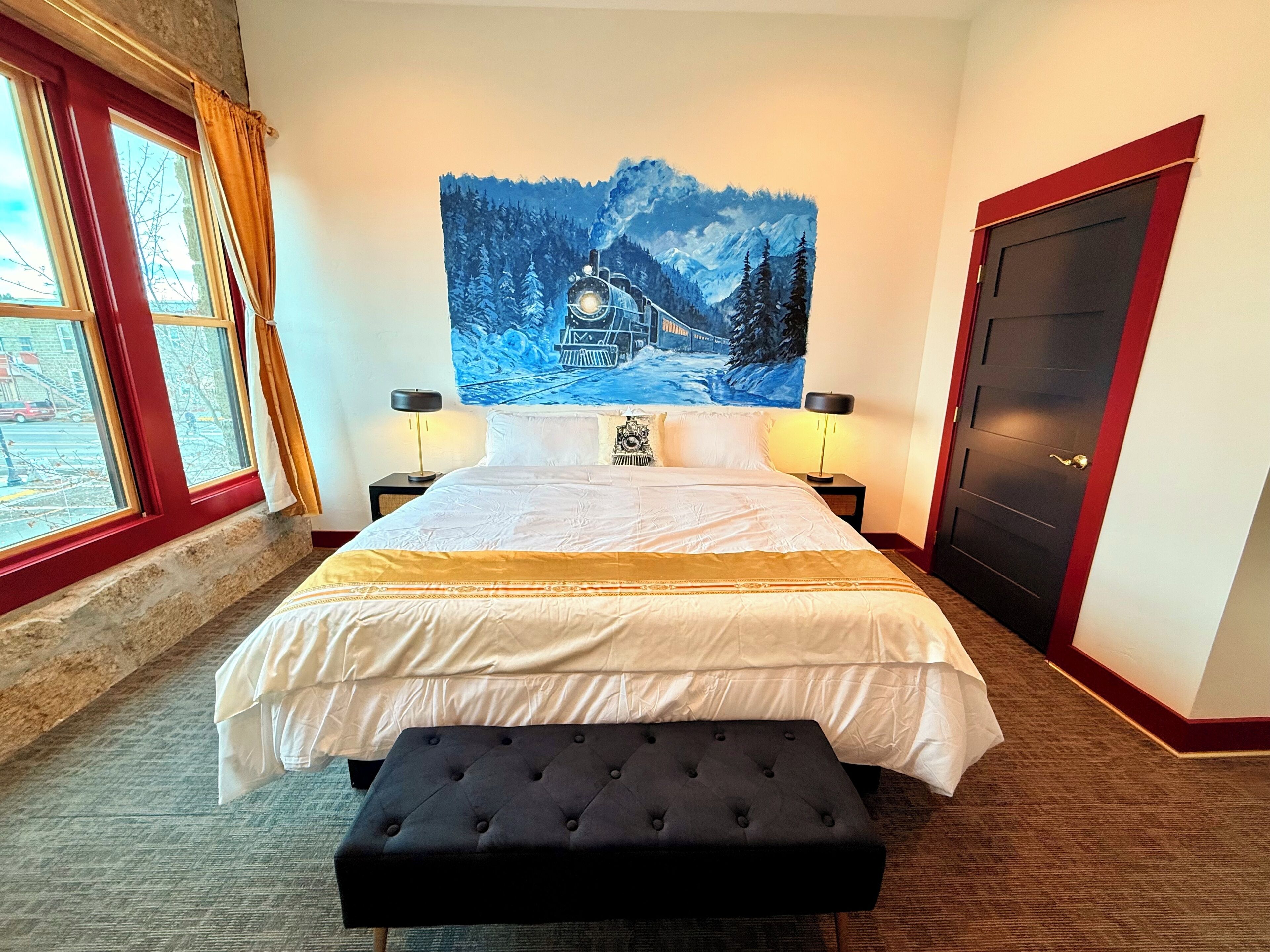 2 bedrooms, desk, iron/ironing board, free WiFi