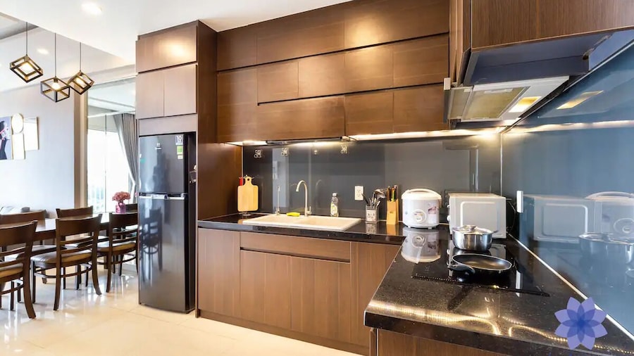 Botanica Orchard Luxury Near Airport