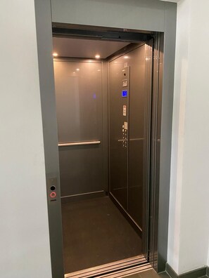 Interior - Maurizio's house (Firenze)