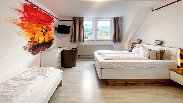 1 bedroom, free WiFi, bed sheets