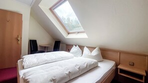1 chambre, Wi-Fi gratuit, draps fournis