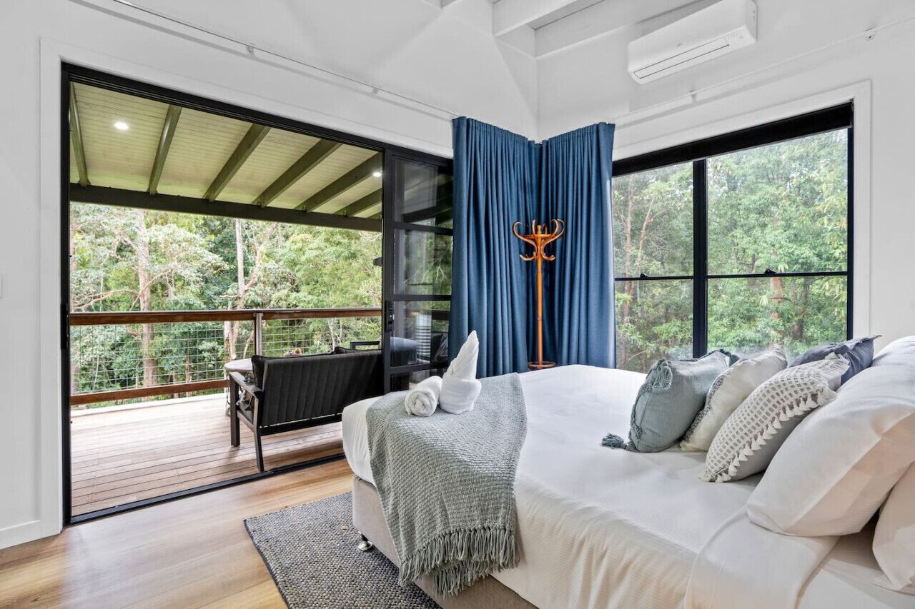 3 Schlafzimmer, Schreibtisch, Bügeleisen/Bügelbrett, Reisekinderbett