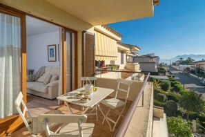 Outdoor dining - La Llimona - Apartment In Port De Pollença (Puerto De Pollença, Illes Balears)