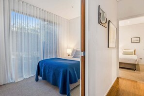 3 bedrooms, free WiFi, bed sheets