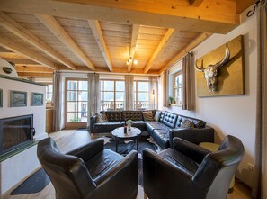 Chalet | Wohnzimmer | Kamin