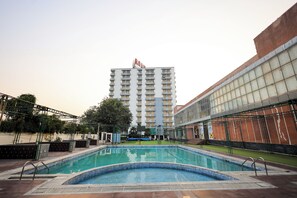 Kolam renang