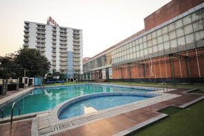 Pool - Krishna Valley Wellness Resort Vrindavan (Mathura)